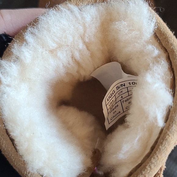 Baby UGG boots - Picture 4 of 6